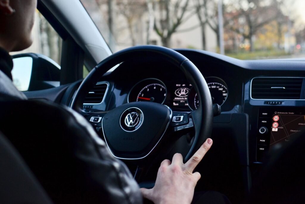 Alerte tableau de bord Front Assist vue capteur masqué fréquente sur les modèles Volkswagen